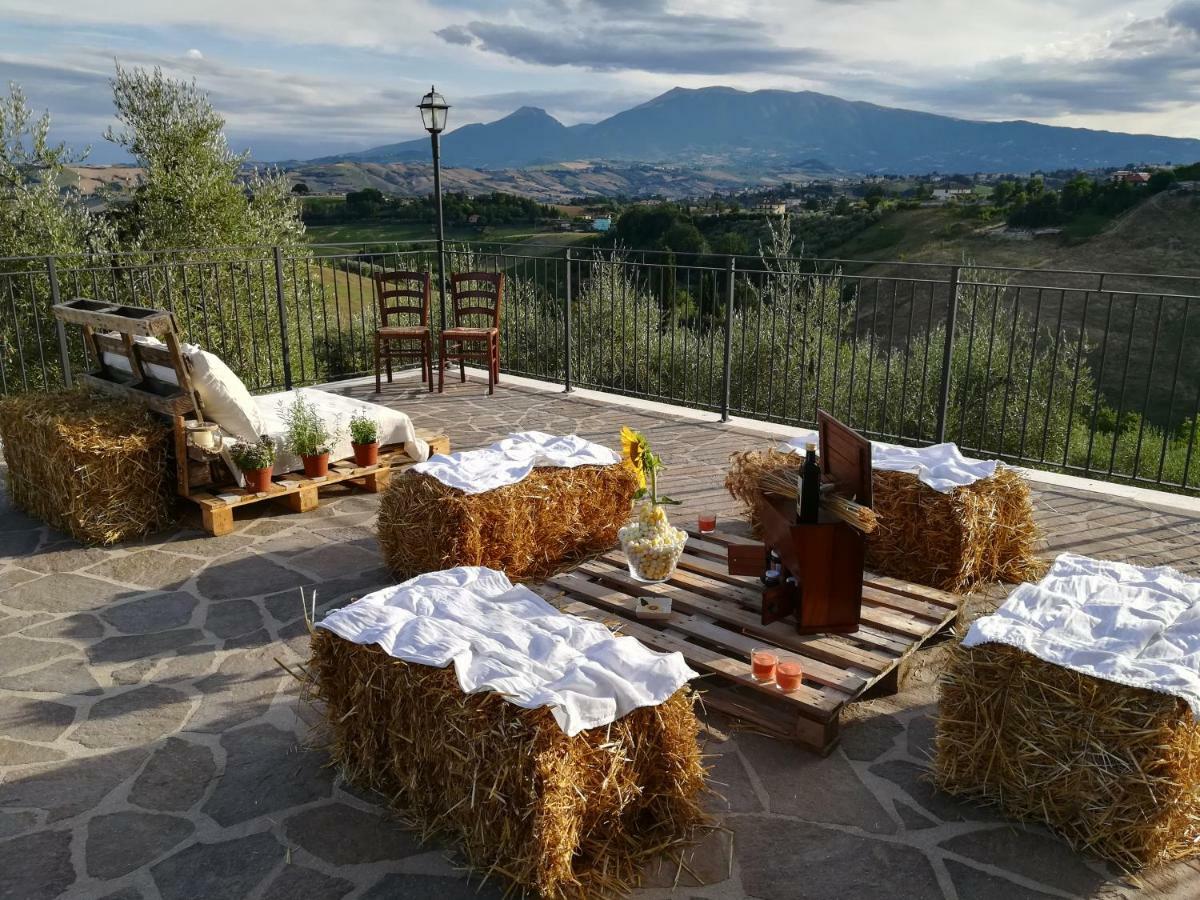 Agriturismo Alla Solagna Colli del Tronto ภายนอก รูปภาพ