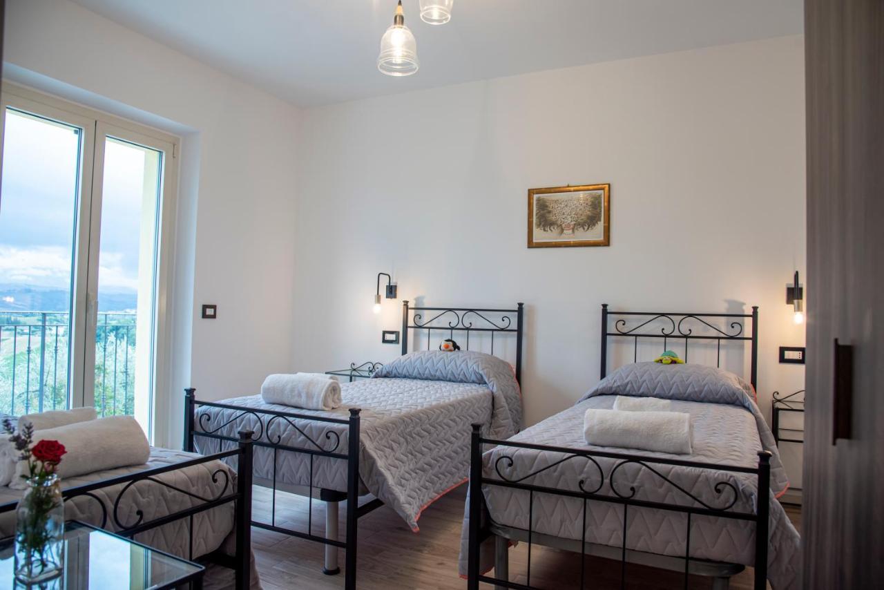 Agriturismo Alla Solagna Colli del Tronto ภายนอก รูปภาพ
