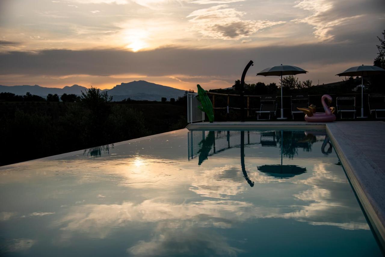 Agriturismo Alla Solagna Colli del Tronto ภายนอก รูปภาพ
