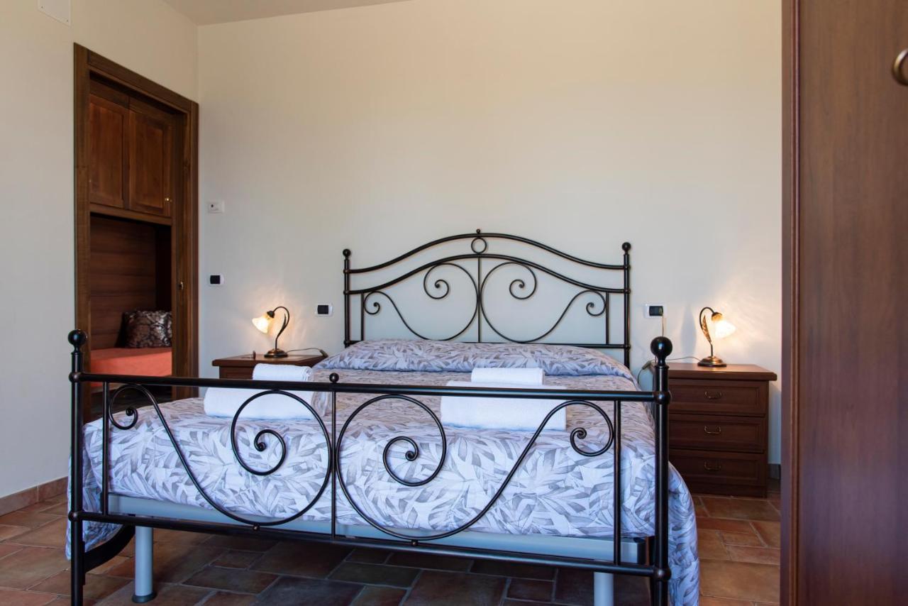 Agriturismo Alla Solagna Colli del Tronto ภายนอก รูปภาพ