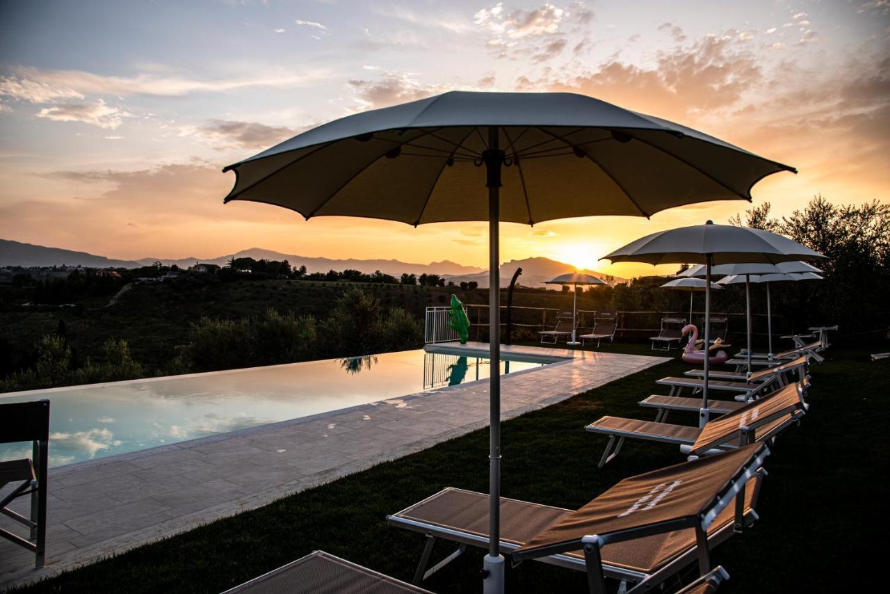 Agriturismo Alla Solagna Colli del Tronto ภายนอก รูปภาพ