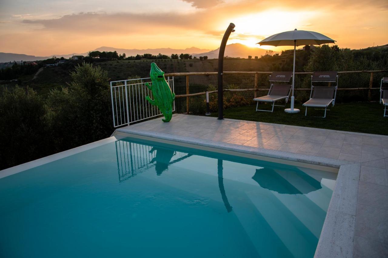 Agriturismo Alla Solagna Colli del Tronto ภายนอก รูปภาพ