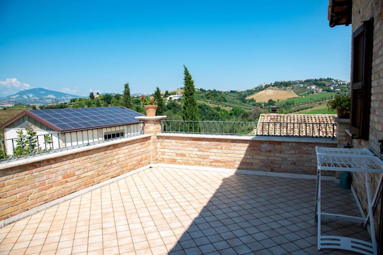 Agriturismo Alla Solagna Colli del Tronto ภายนอก รูปภาพ